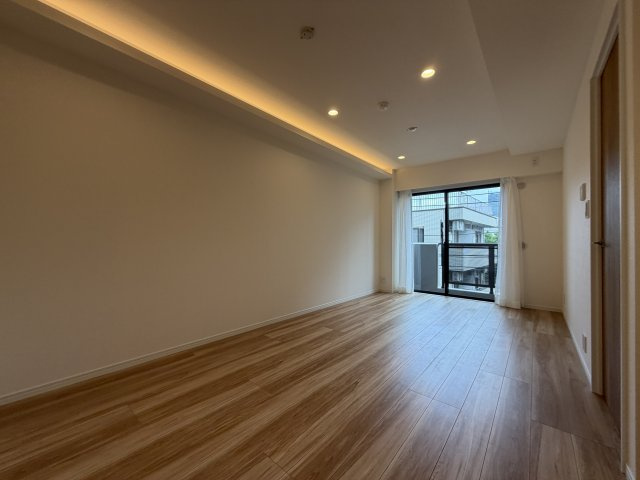 中野区中央１丁目の中古マンションの居間・リビング