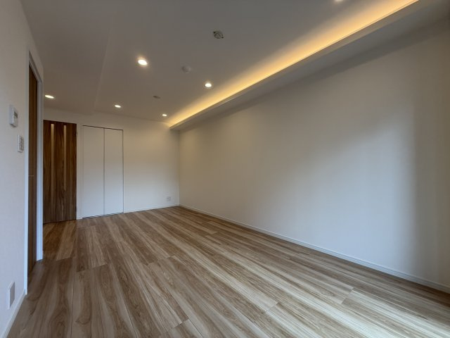 中野区中央１丁目の中古マンションの居間・リビング