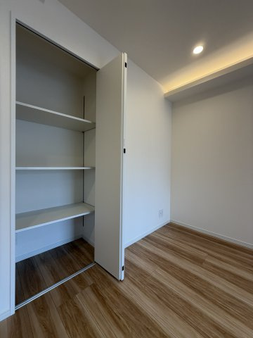 中野区中央１丁目の中古マンションの収納|リビング収納