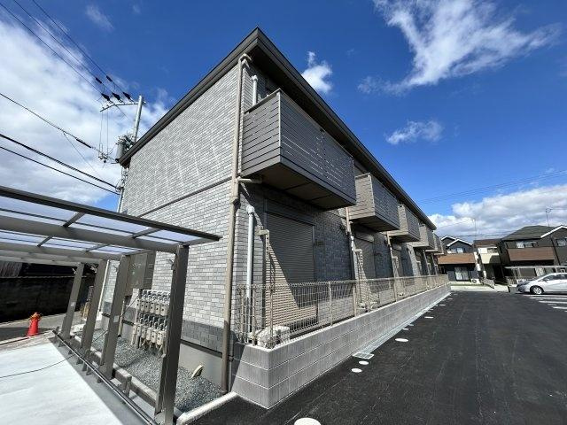 ロイヤルハイツ上本町の外観