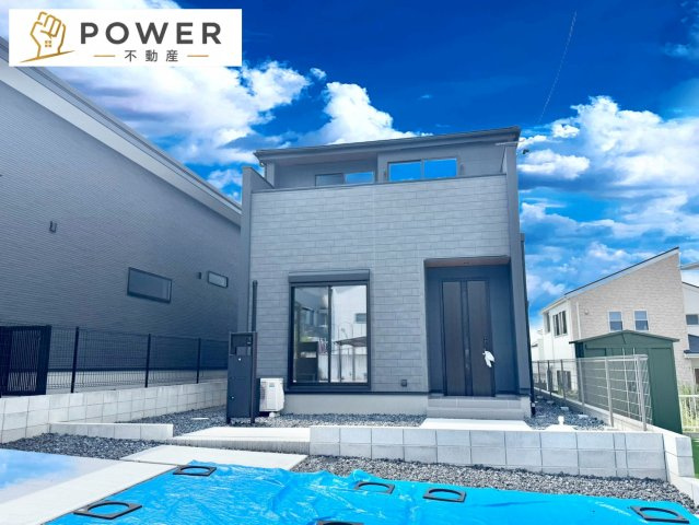 リーブルガーデン　瀬戸市塩草が丘第2の外観|落ち着いた色合いと上品な質感の外観は、家族の成長とともに永く愛せるデザインを実現しています。									
									