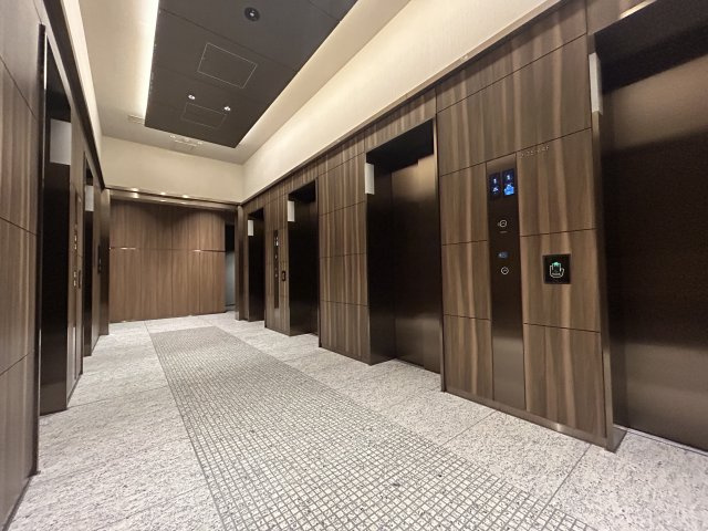 ローレルタワー堺筋本町のエントランス|ローレルタワー堺筋本町　エントランス