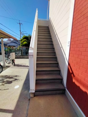 【エントランス】 | ソレイユくさか