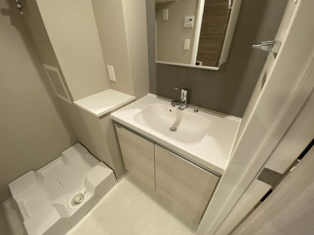 豊島区駒込２丁目の賃貸マンションの独立洗面台