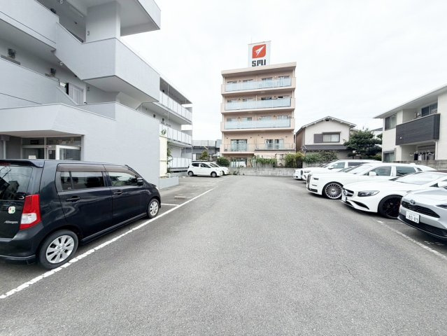 カサ池田の駐車場