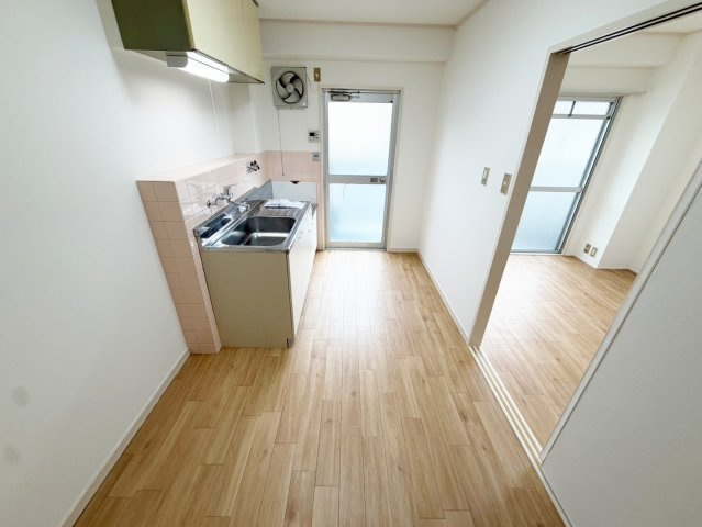 カサ池田の居間・リビング