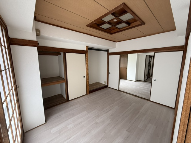 神戸市灘区水道筋４丁目の賃貸マンションの居間・リビング