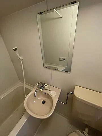 シャルムMITIの洗面所