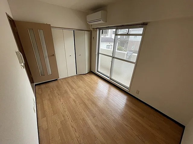 シャルムMITIの居間・リビング