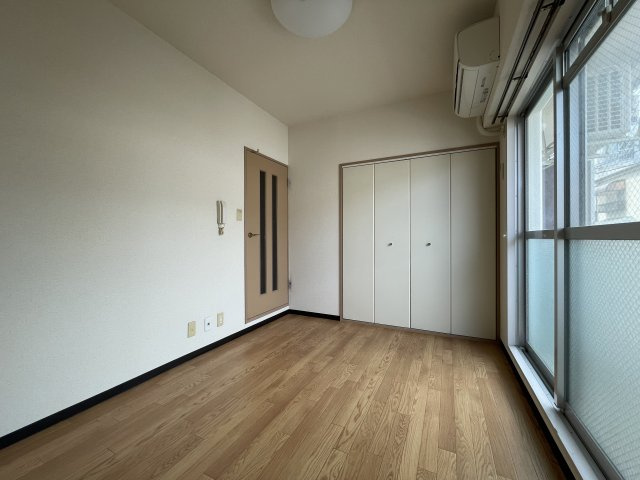 シャルムMITIの居間・リビング