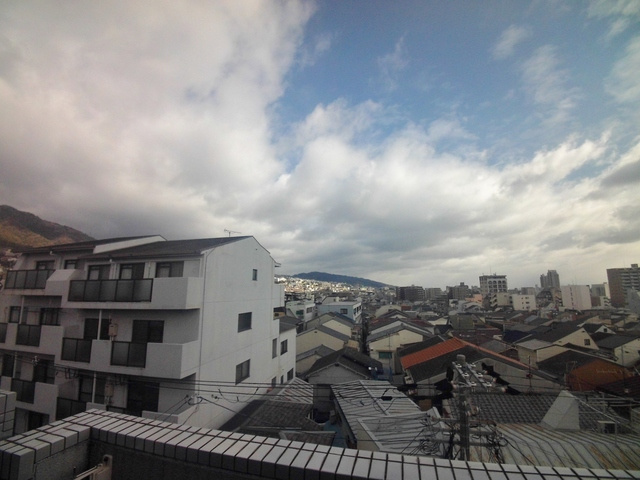神戸市灘区福住通４丁目の賃貸マンションの展望