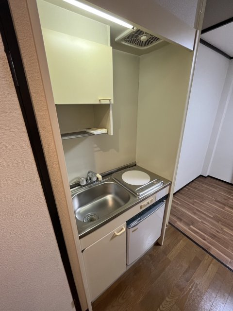 神戸市東灘区本庄町１丁目の賃貸マンションのキッチン