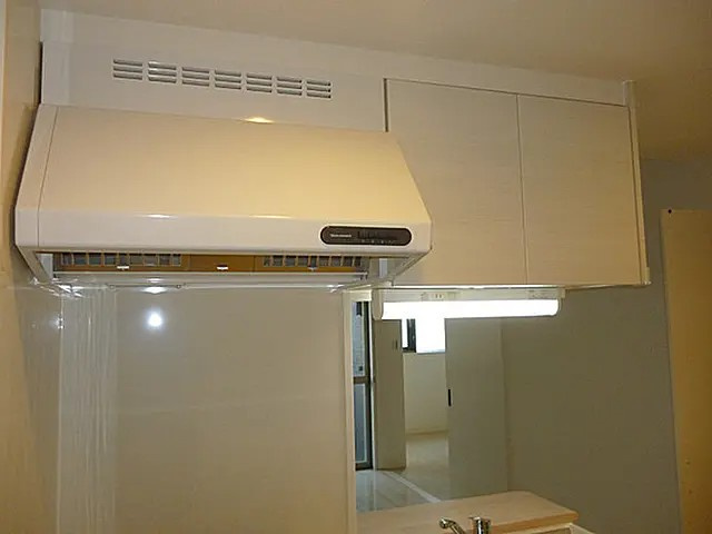 西宮市大屋町の賃貸マンションのキッチン