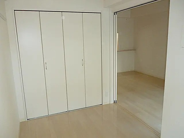 西宮市大屋町の賃貸マンションの収納