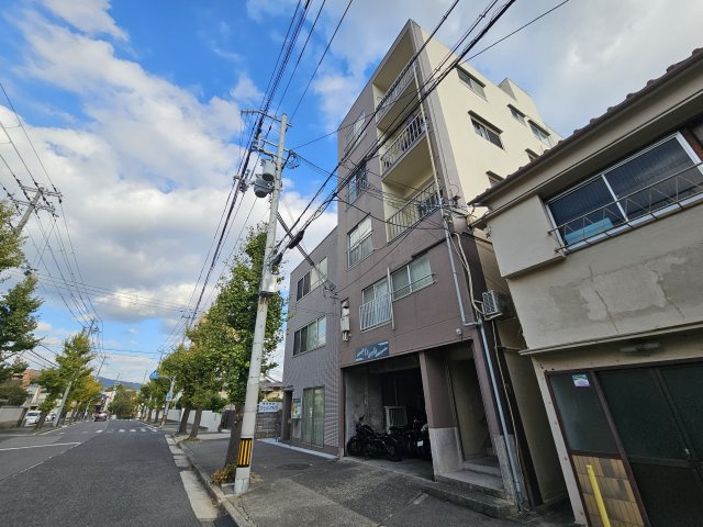 神戸市灘区城内通２丁目の賃貸マンションの外観