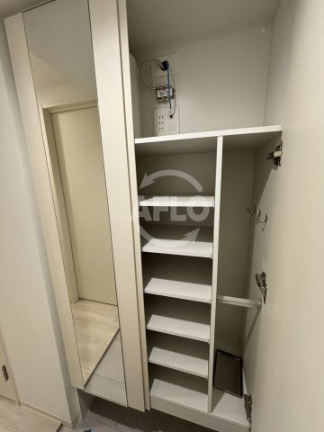 ソルレヴェンテ北堀江Qの収納|ソルレヴェンテ北堀江Q　玄関収納