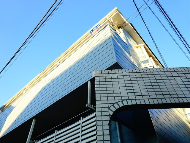 グリーングラスの外観