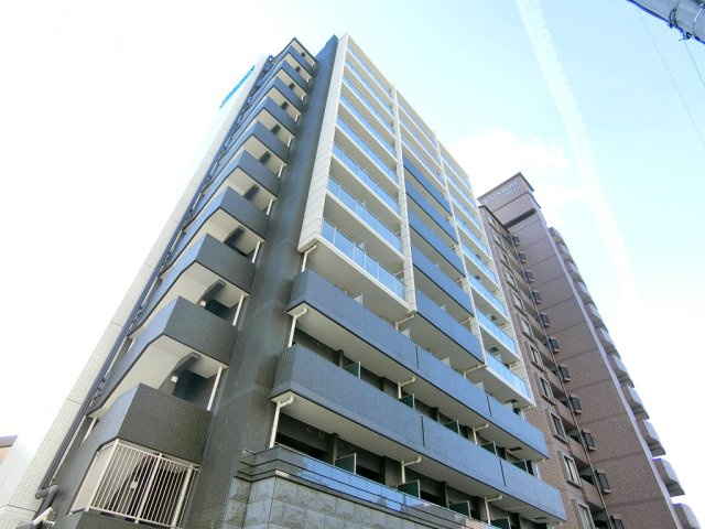 プレサンス名古屋ＳＴＡＴＩＯＮフレアの外観
