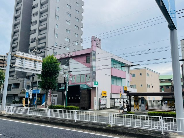 ピュアビルの外観