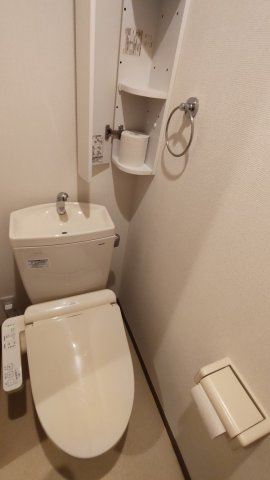 アムール錦の内装