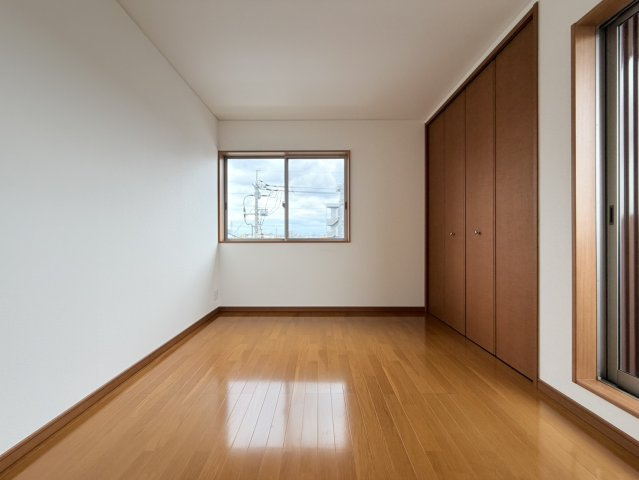 【中古戸建】岡山市北区中山道2丁目の洋室