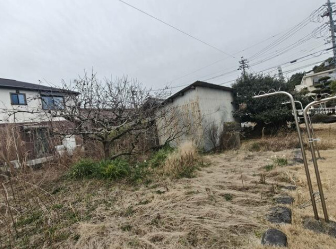 知多郡美浜町大字河和字岡ノ脇　中古戸建の庭|お庭も活用できます