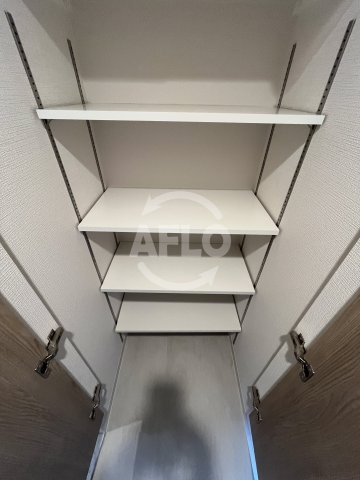 エスリード大阪セレスティアの内装|シューズボックス