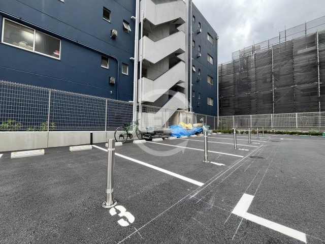 エスリード大阪セレスティアの駐車場|駐車場