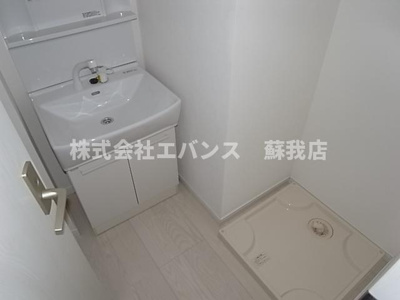 【トイレ】 | OULU千葉中央 | 落ち着いた色調のトイレです