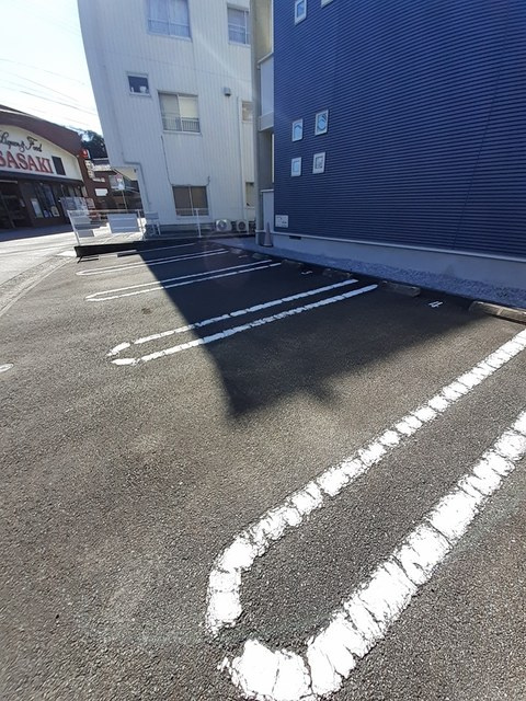 ラ・メール横浜の駐車場|駐車場