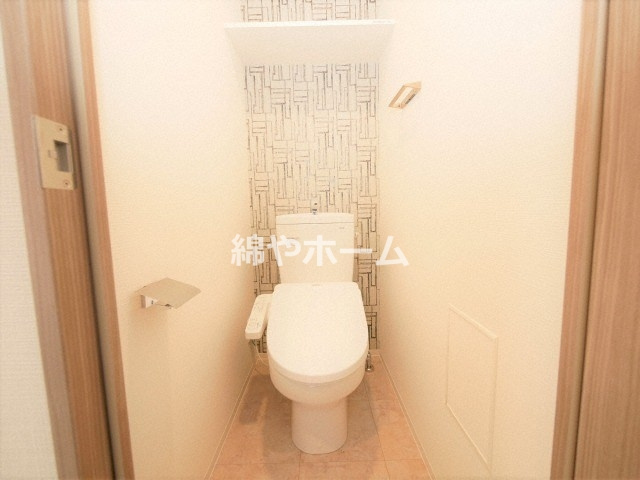 エスリード大阪 NAGAHORI GATEのトイレ|トイレです