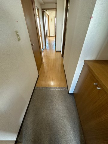 フレックス上豊田の玄関