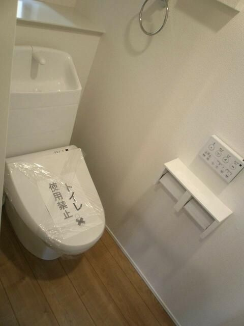 リナージュＬ　千葉花見川区作新台２丁目２５－１期１号棟のトイレ