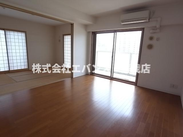 【内装】 | グランダジュール千葉みなと | 内装は落ち着いています