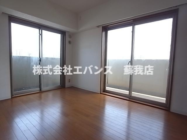 【寝室】 | グランダジュール千葉みなと | 使い勝手のいい寝室です