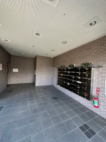 フレックス上豊田のエントランス