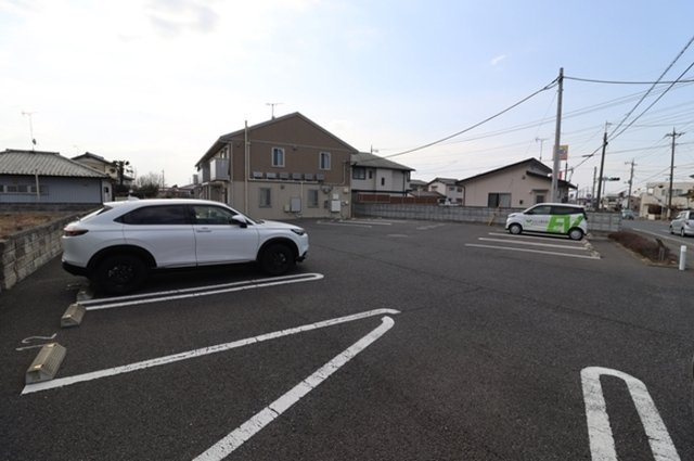 セレーナの駐車場|駐車場