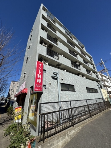 ピスタ２１の外観