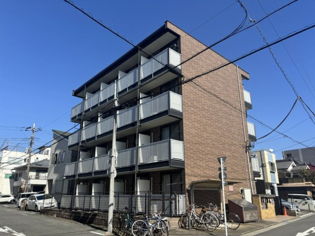 レオパレスよろづやⅡの外観