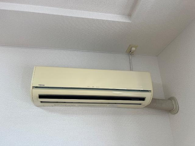 シャンテール弐番館の設備|エアコン