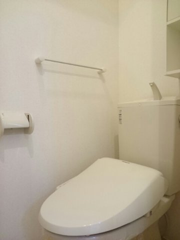 ヴァン・グラースⅡのトイレ|シンプルで使いやすいトイレです