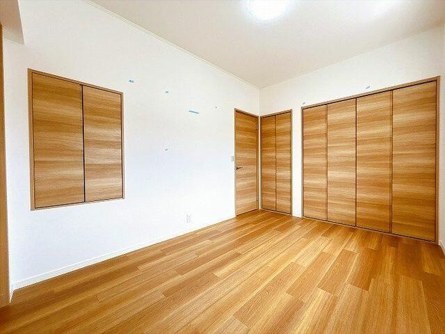 浜松市中央区坪井町の中古一戸建|２階中央洋室（１）