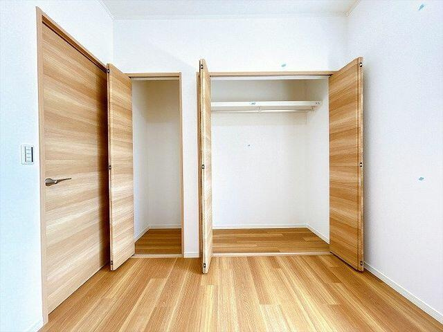 浜松市中央区坪井町の中古一戸建|２階中央洋室＿クローゼット
