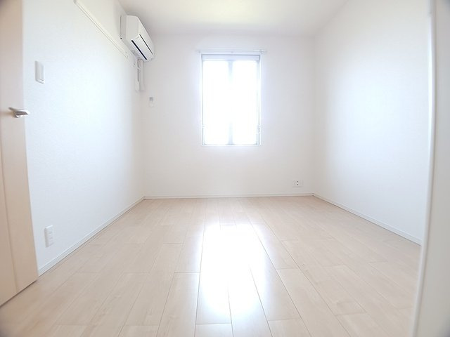 【内装】 | エンポリウム寿々木
