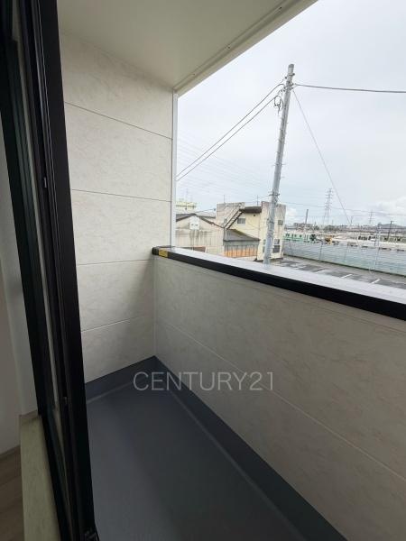 高崎市双葉町144番 A号棟のバルコニー|天井付きバルコニー