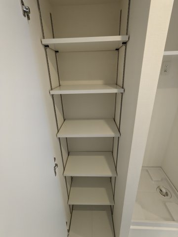 アレーロ高円寺の収納|たっぷりとした収納スペースです
