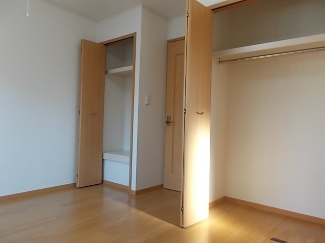 ロイヤルコートの収納