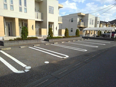 【駐車場】 | ブリーズ　ヴィラ　Ⅰ