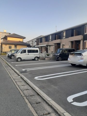 エスポワール　リアン　Ｂの駐車場
