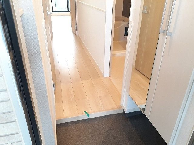 アスナロードの玄関